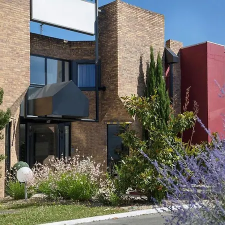 The Originals City, Novella Confort, Nantes Est