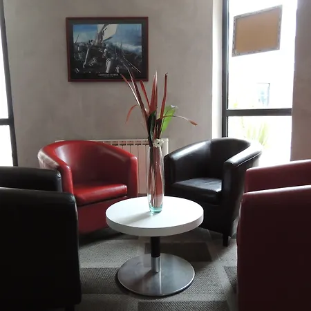 Hotell The Originals City, Novella Confort, Nantes Est Carquefou