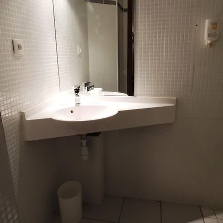 The Originals City, Novella Confort, Nantes Est Hotell Carquefou