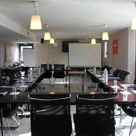 The Originals City, Novella Confort, Nantes Est 2* Carquefou