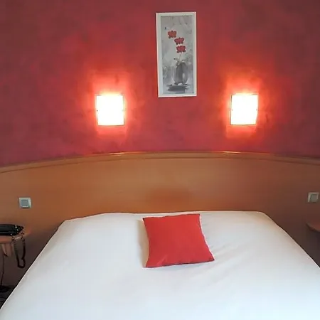 The Originals City, Novella Confort, Nantes Est 2* Carquefou
