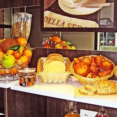 The Originals City, Novella Confort, Nantes Est 2*