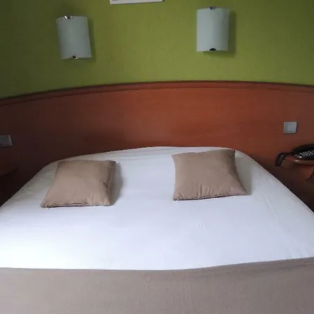 The Originals City, Novella Confort, Nantes Est 2*